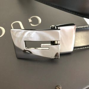 *SOLD* Gucci Black/Brown Reversible Men's Belt